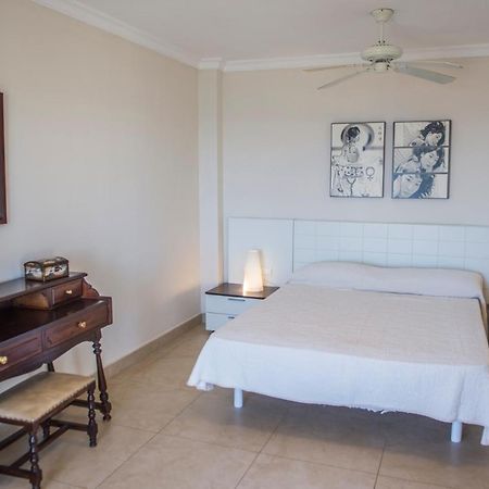 Hamilton Court Aparthotel Santo Tomás Εξωτερικό φωτογραφία